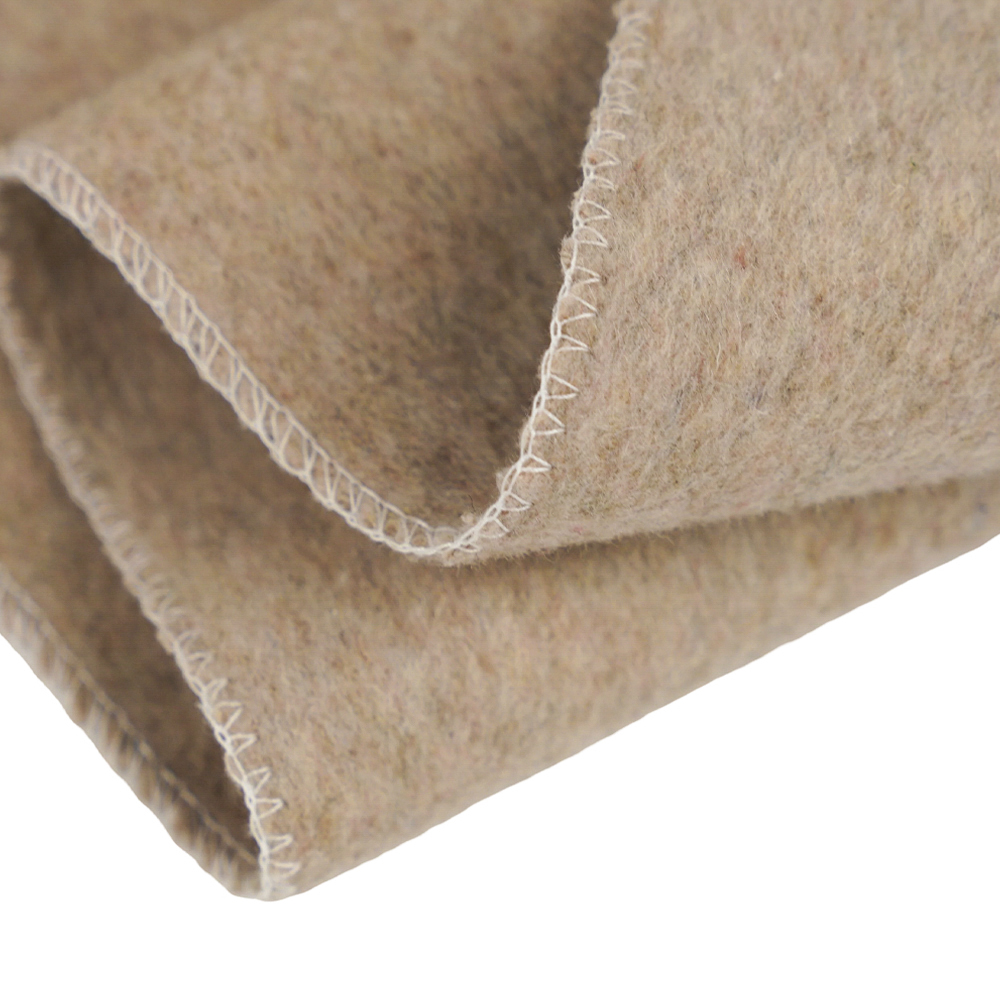 50% Bulu , 40% Poliester , 10% Gentian Lain, 720G/M, Warna Pes Kacang, Kain Bulu Dua Sisi Tebal, ML-0124-4382-1